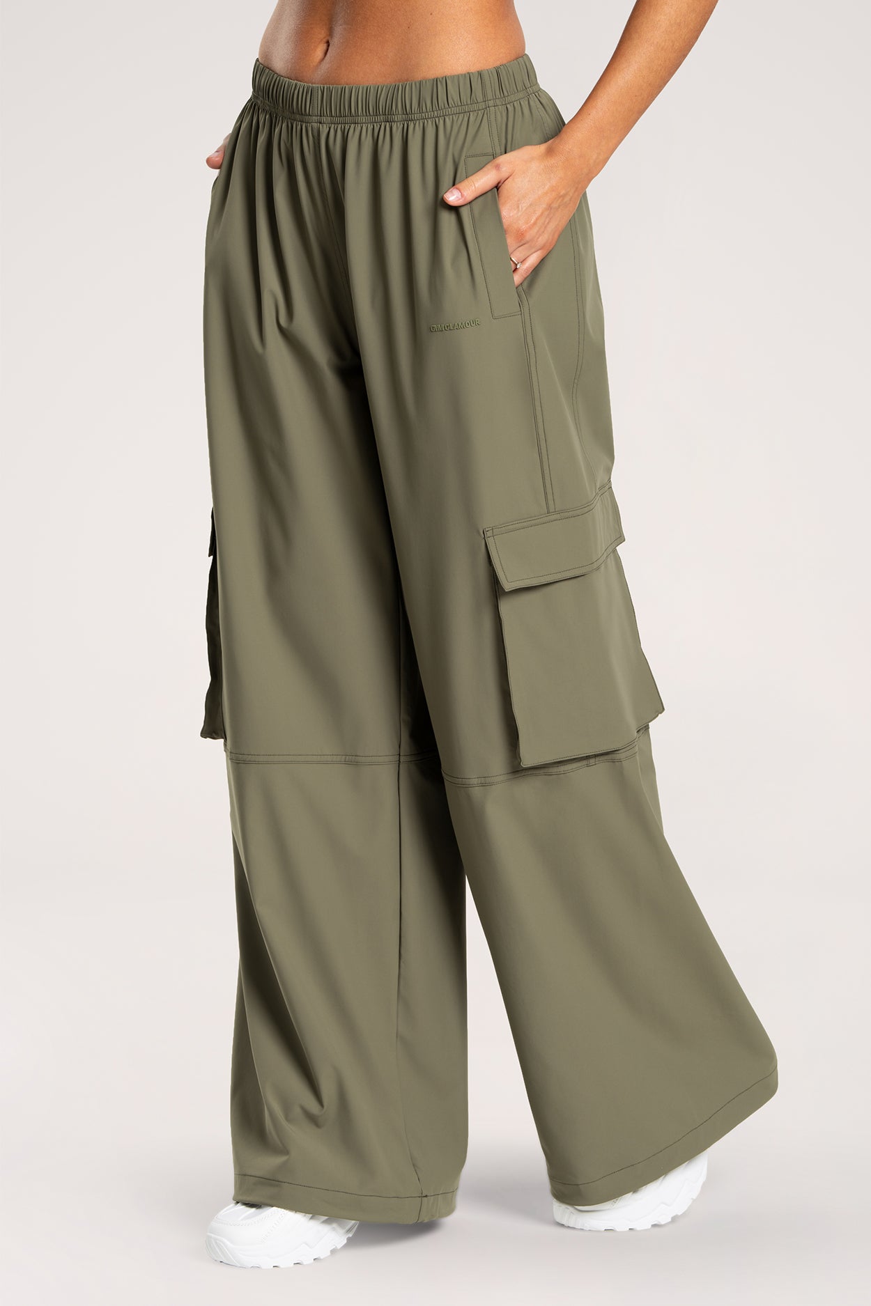 Kalhoty cargo UN1FORM khaki