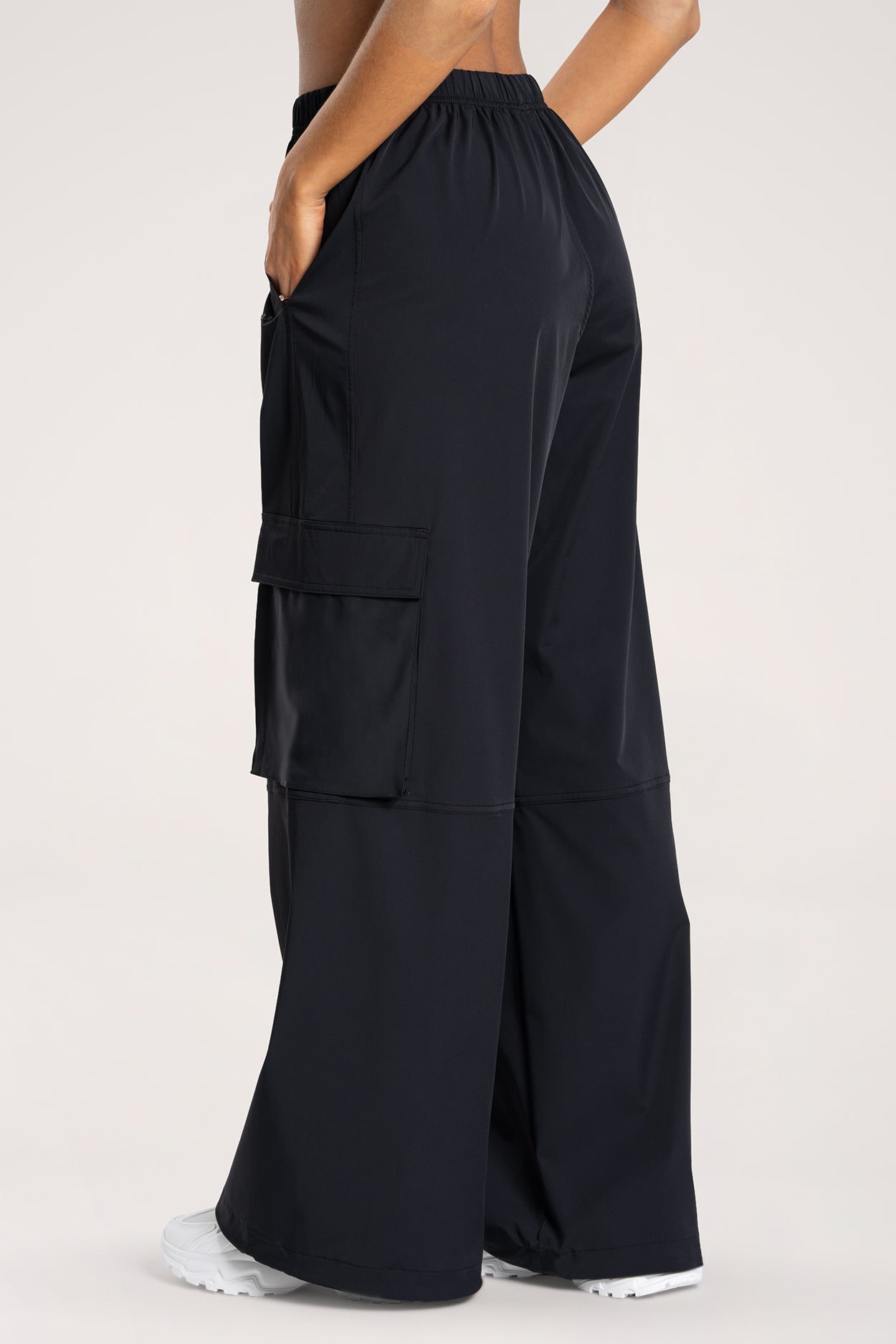 Kalhoty cargo UN1FORM black
