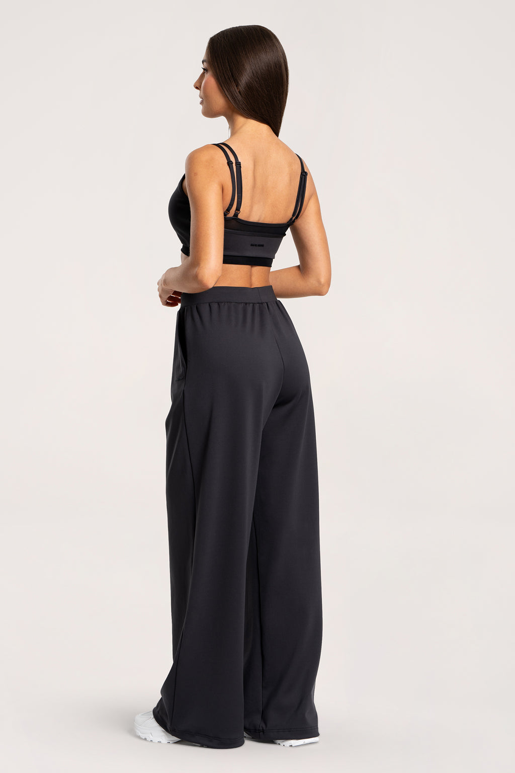 Podprsenka UN1FORM black