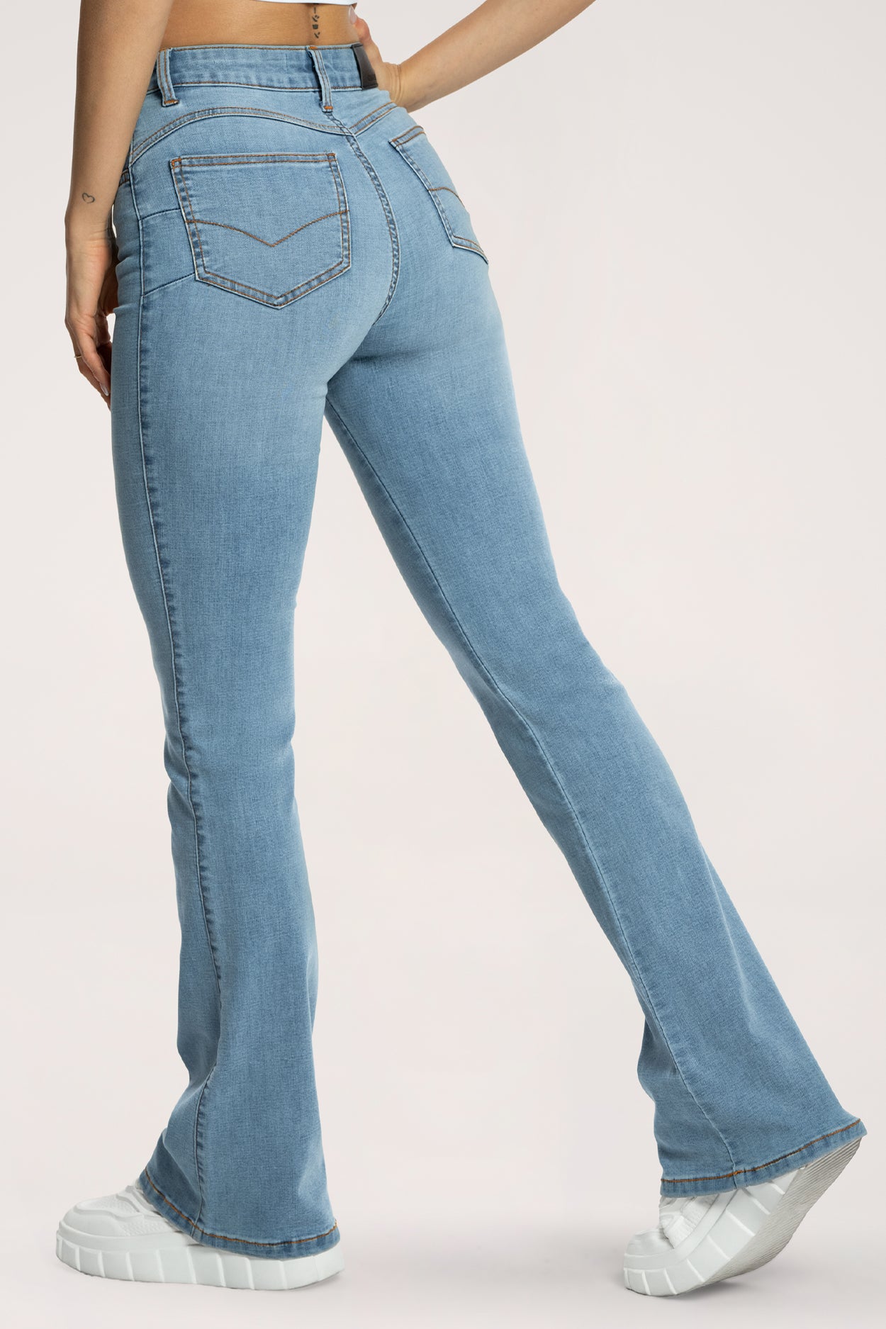 Džíny zvony long perfect slim light blue