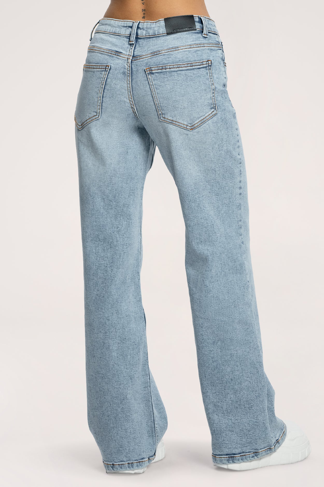 Džíny long s nízkým pasem light blue