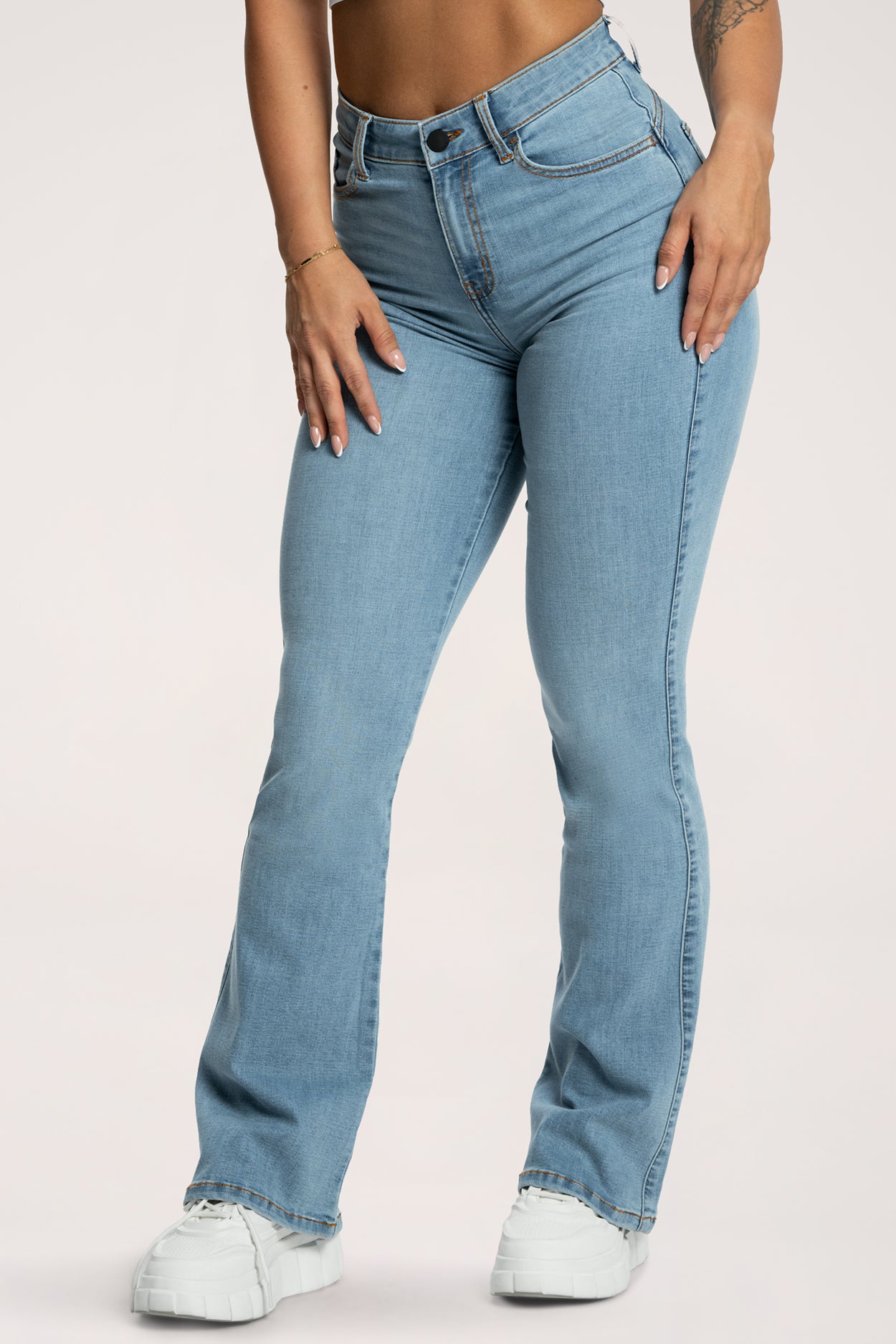 Džíny zvony perfect slim light blue