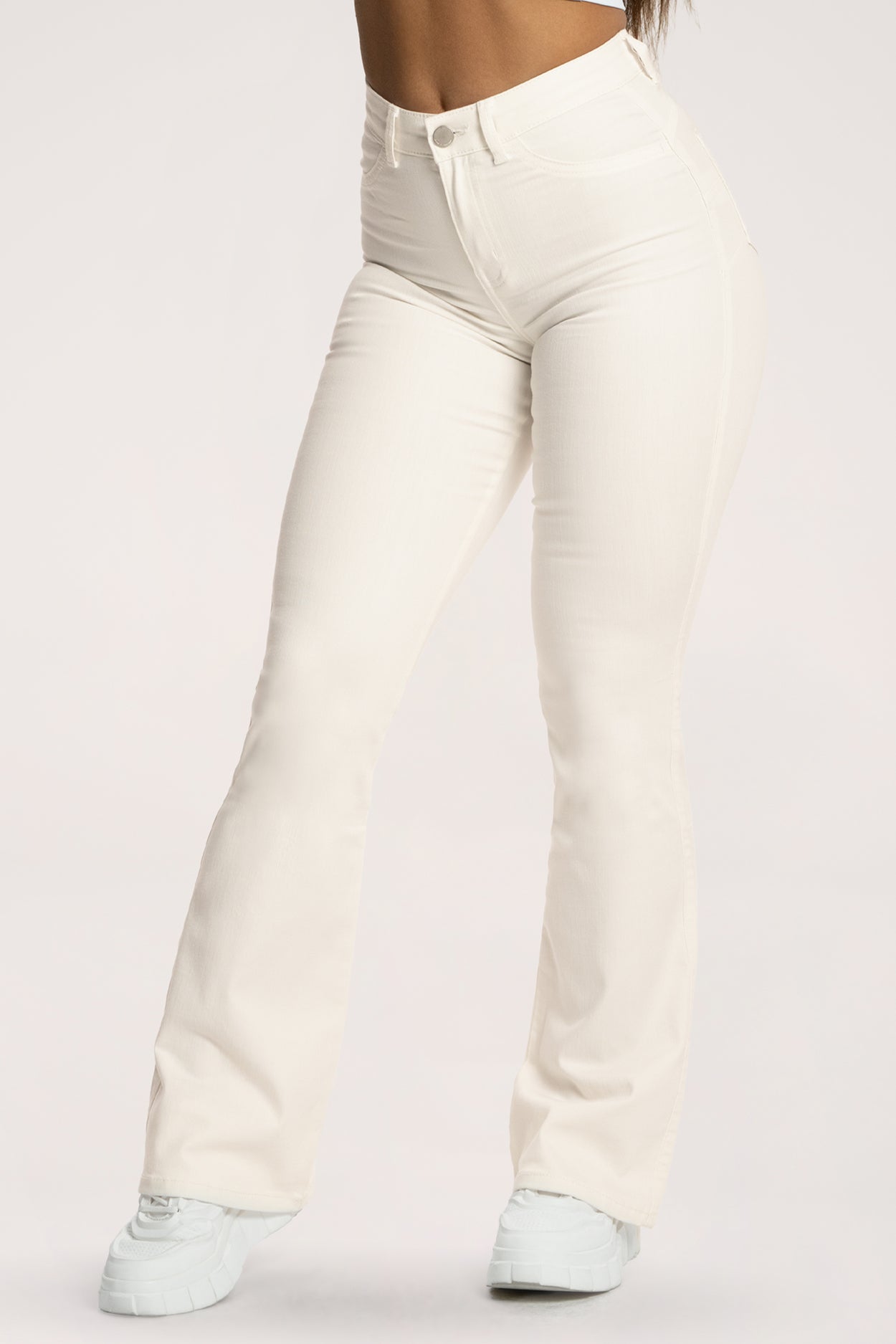 Džíny zvony perfect slim off white