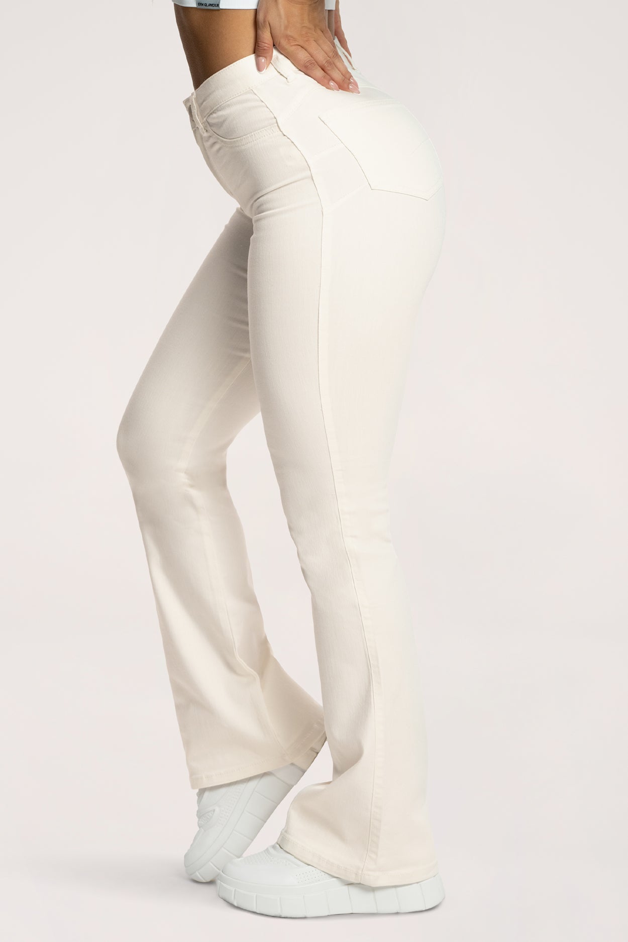 Džíny zvony perfect slim off white