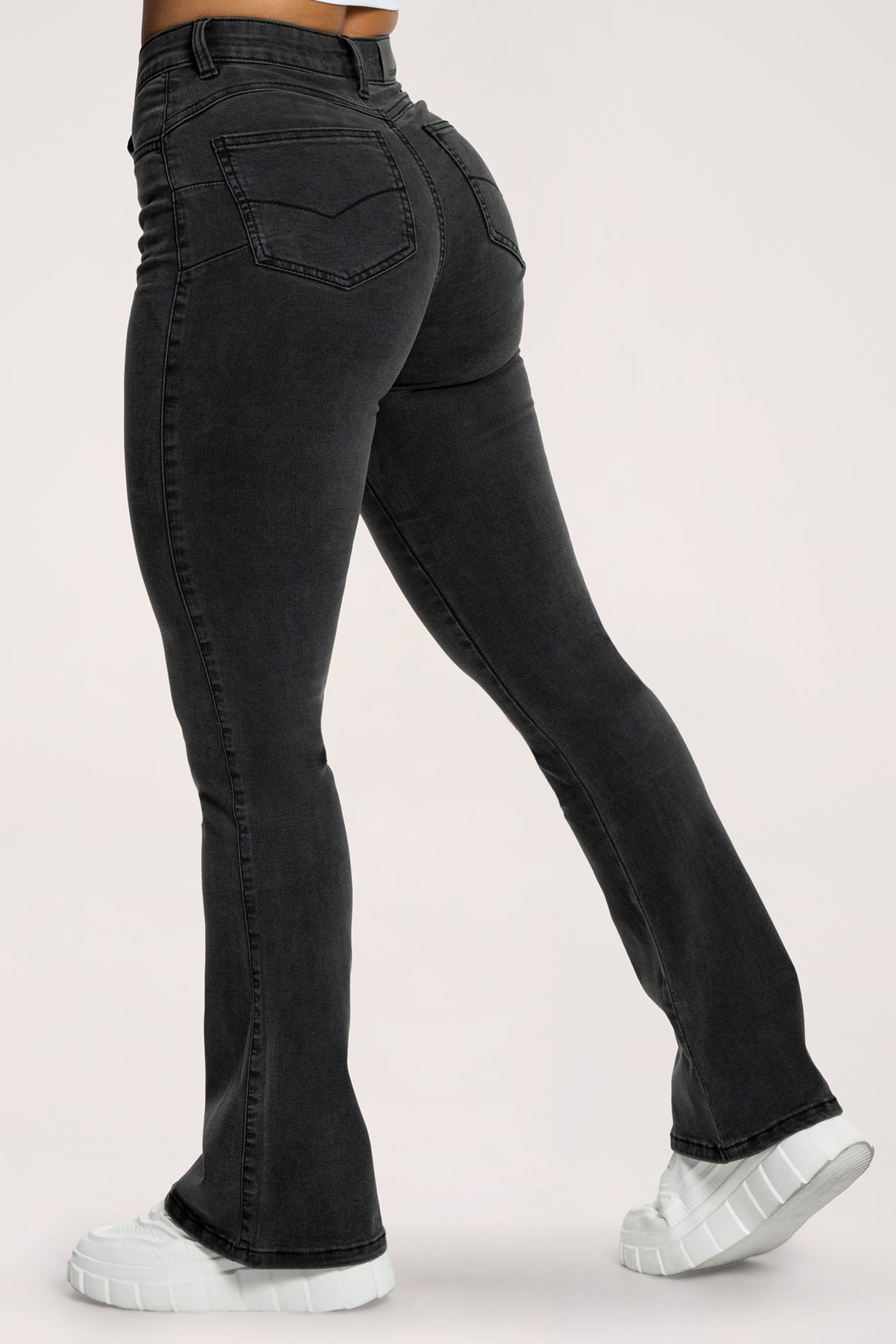 Džíny zvony perfect slim black