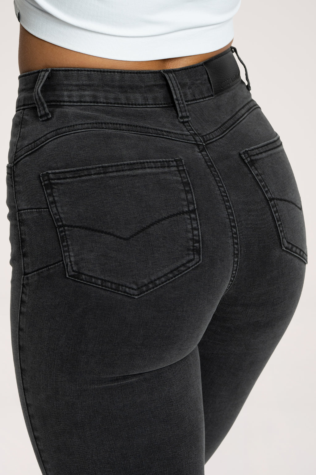 Džíny zvony perfect slim black