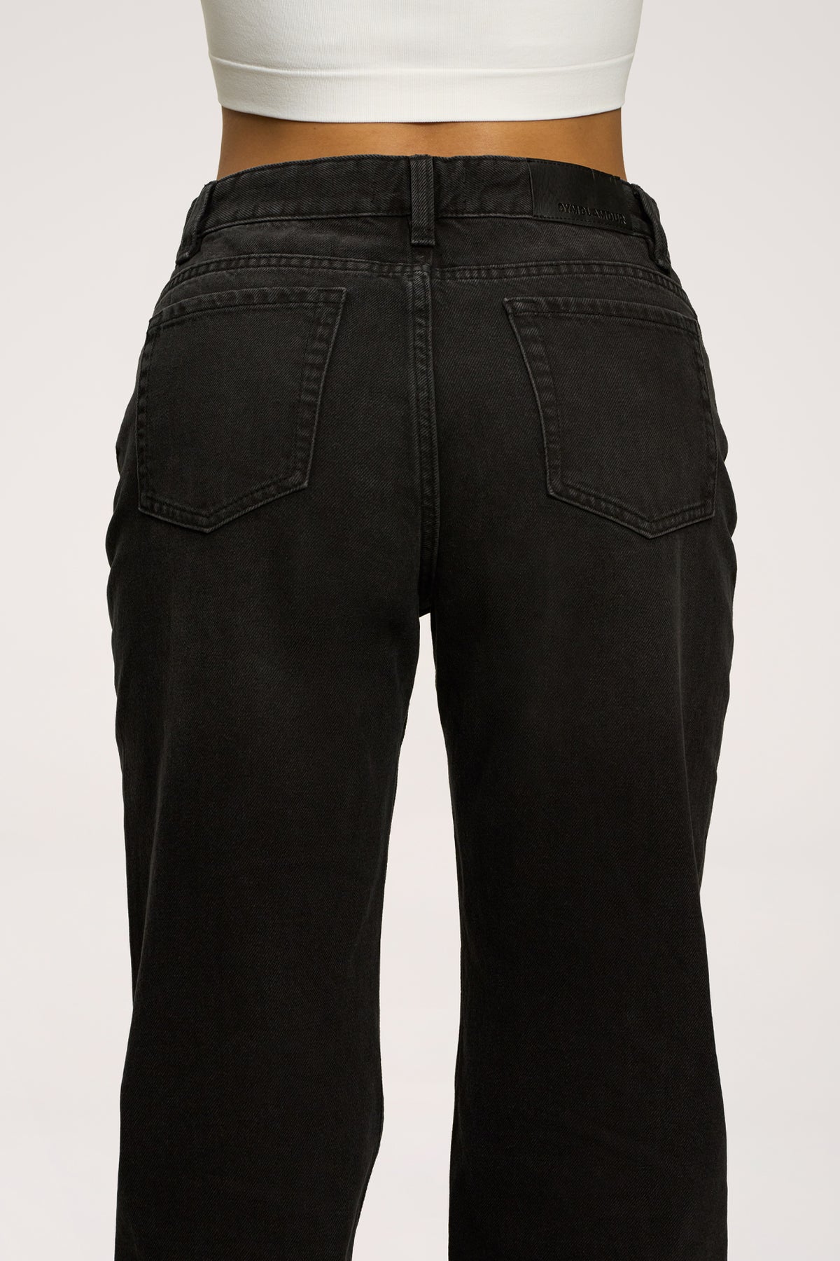 Džíny wide relaxed black