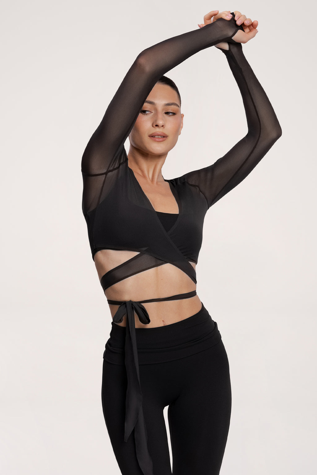 Vázaný přehoz pilates era black