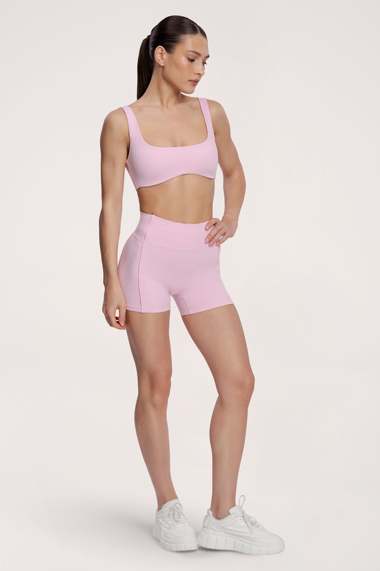 Šortky pilates era pink