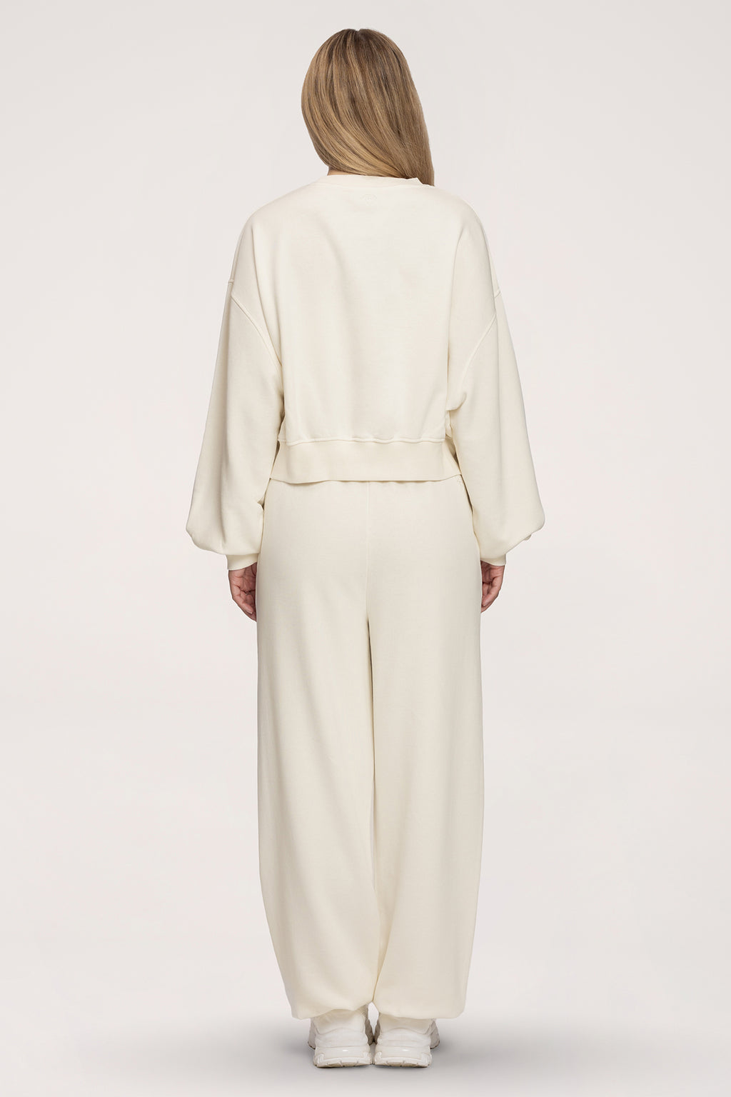 Tepláky se stahovací gumou Easy off white