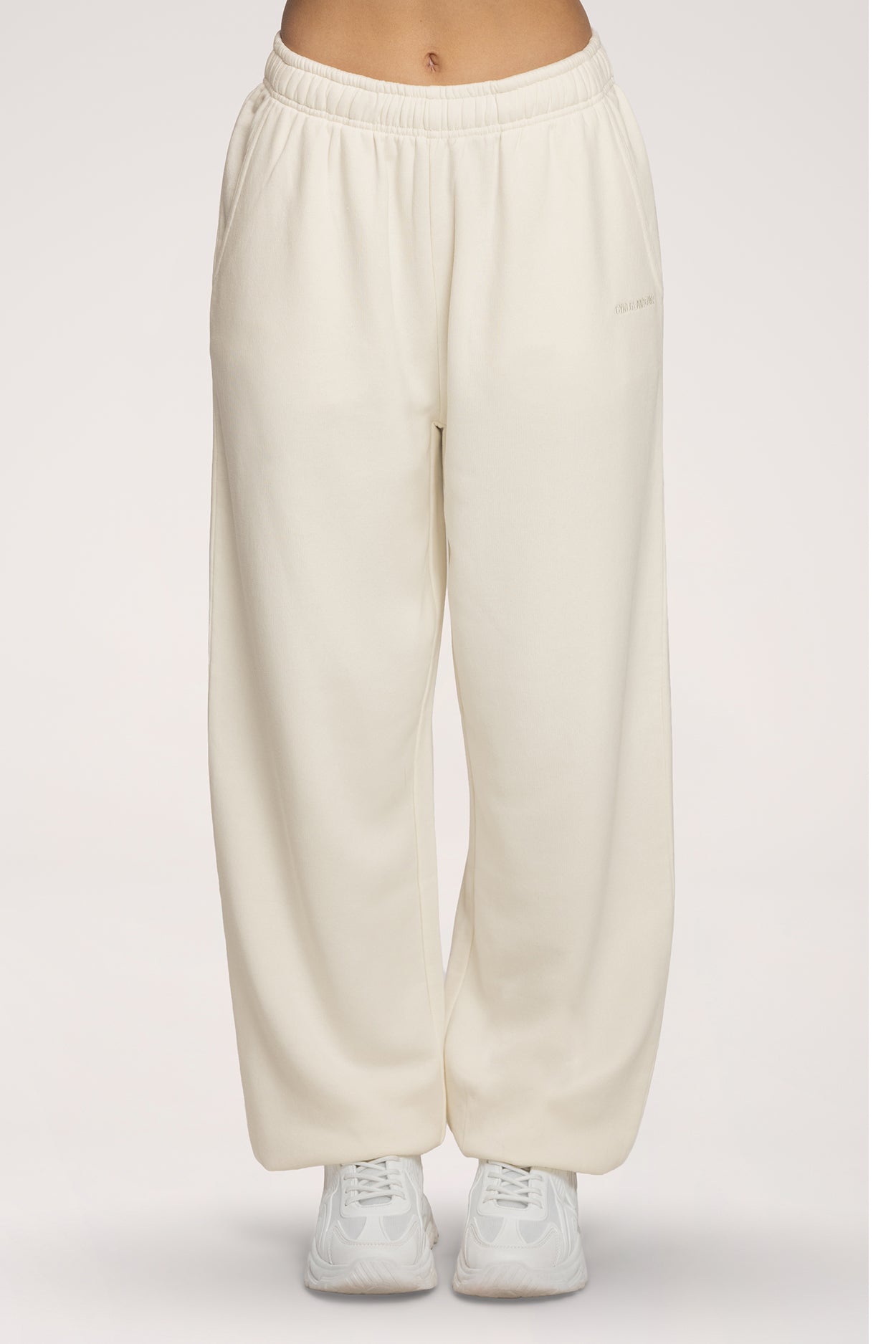 Tepláky se stahovací gumou Easy off white