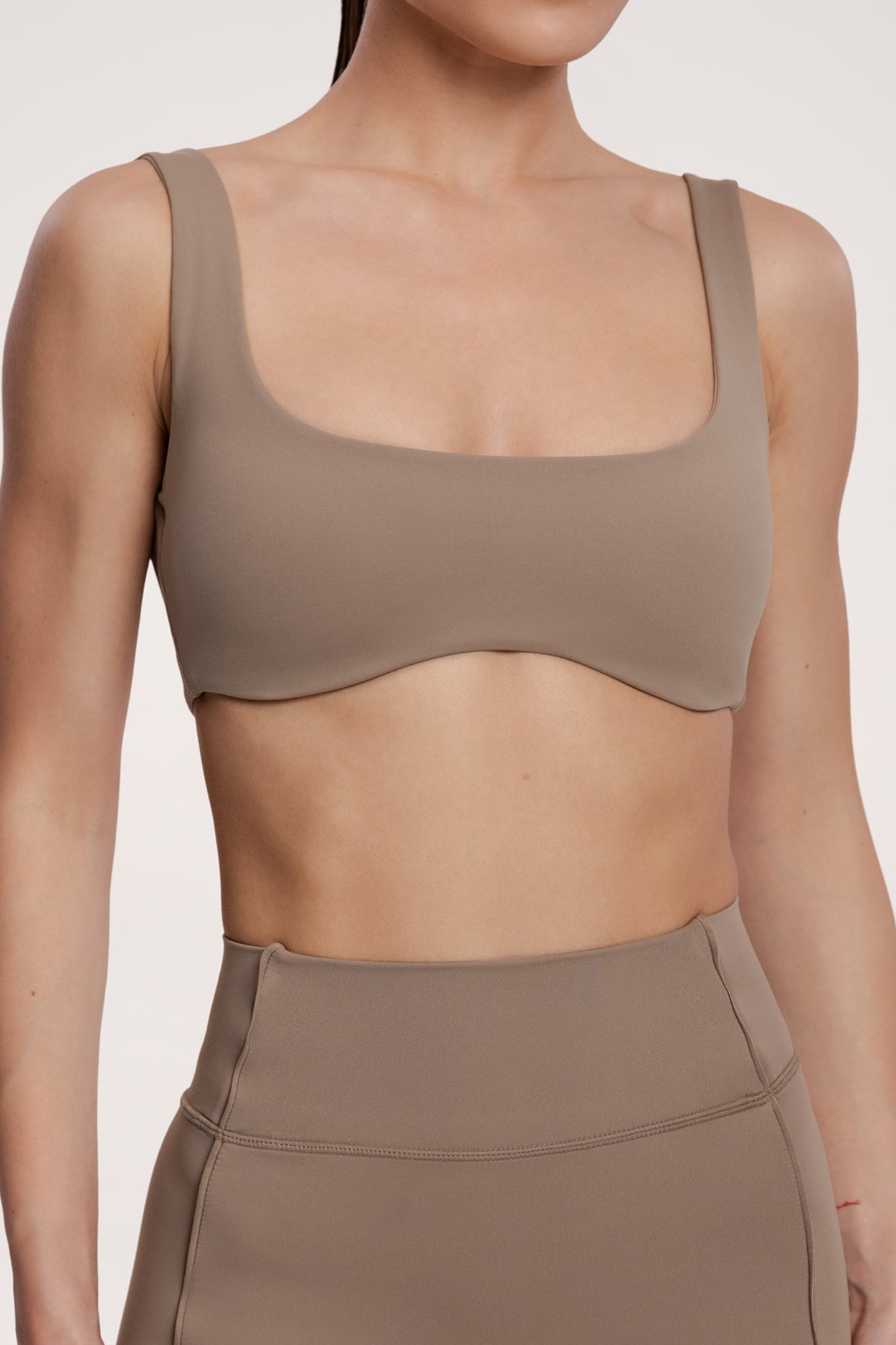 Podprsenka pilates era warm beige
