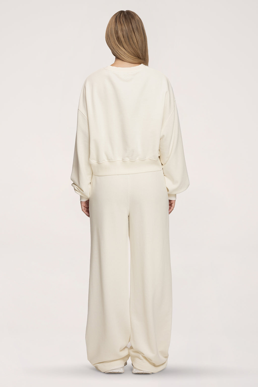 Tepláky s rovnou nohavicí Easy off white