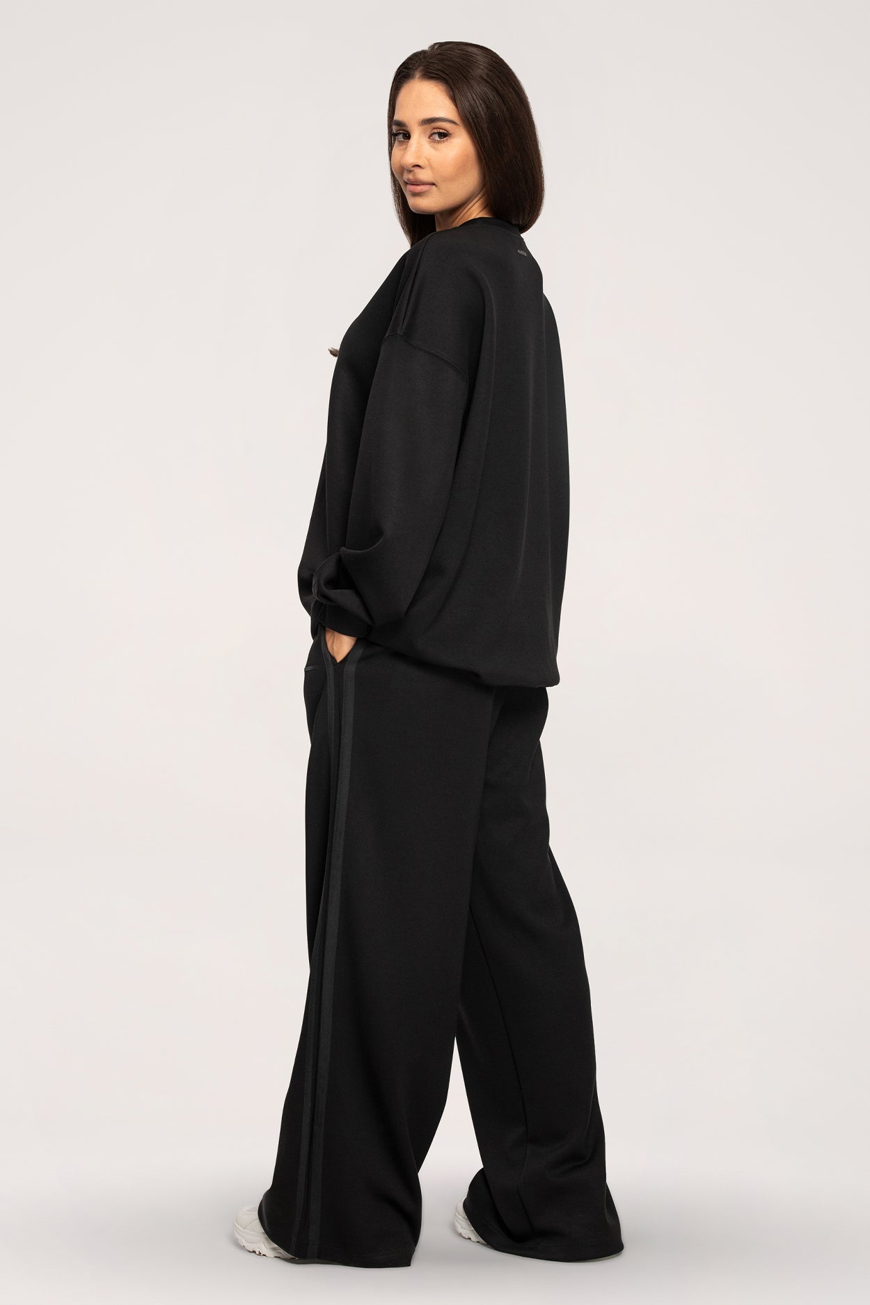 Mikina Oversize UN1FORM black