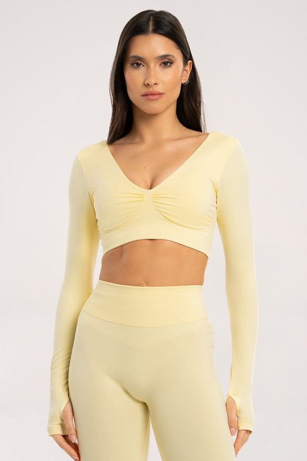 Longsleeve s odhalenými zády butter yellow