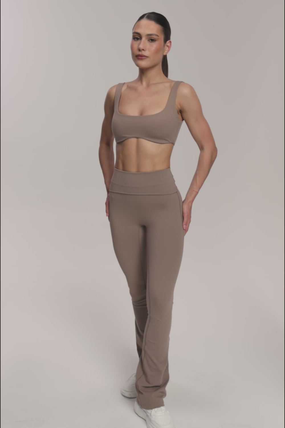 Zvony pilates era warm beige