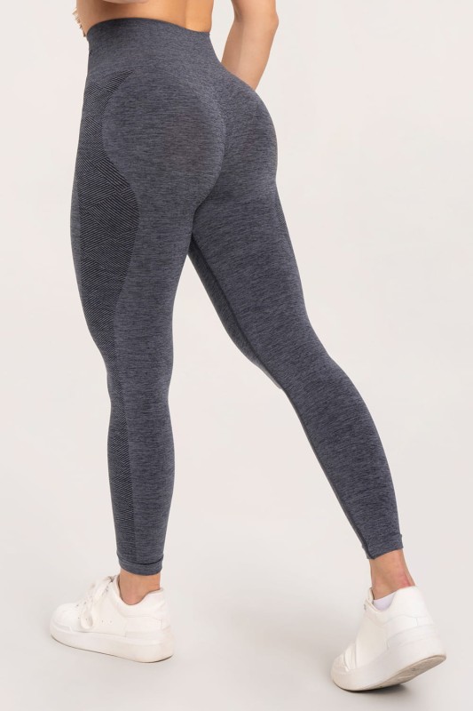 SEAMLESS__0008_24.12.18_GYM GLAM_3609.jpg
