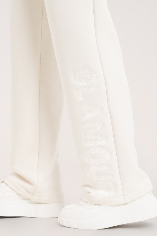 _0010_251030_GymGlamour_EASE_BLUZA_white_1969.jpg