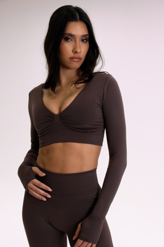 https://gymglamour.com/upload/video/CACAO_LONGSLEEVE.mp4